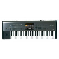 Korg Kronos 2 61 (2015)